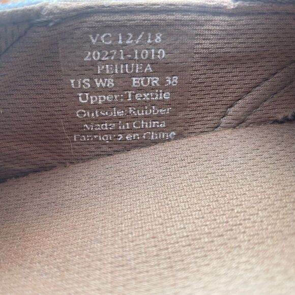 OluKai Pehuea Leather Shoes Size 8 Grey Slip On Casual Shoes Loafers - Picture 8 of 14